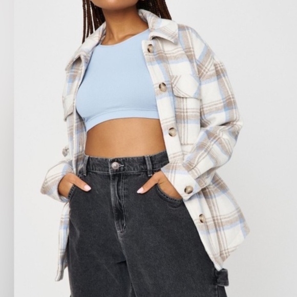 Garage Cream Light Blue Plaid Vicinity Oversized Quilted Shacket Size Medium - Picture 3 of 12